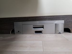 ODKURZACZ PODSZAFKOWY SWEEPOVAC MODEL DO COKOŁU 10CM