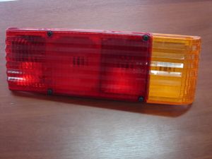 LAMPA TYLNA  JOKON CZTERO DZIELNA