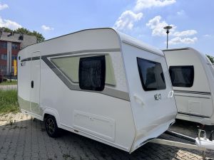 MODEL 2026 PRZYCZEPA KEMPINGOWA NEXT 381