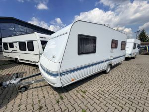 PRZYCZEPA KEMPINGOWA WILK S4 530