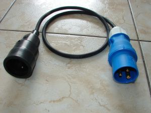 WTYCZKA CEE 230V, GNIAZDO + KABEL, PRZEDŁUŻACZ 1,5M