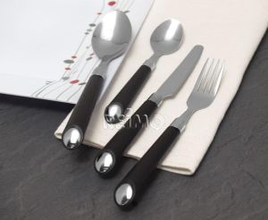 SZTUĆCE CZARNE 24 ELEMENTY DLA 6 OSÓB