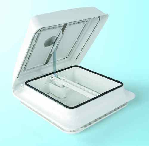 Idealny jako mały świetlik. Przestrzeń wentylacyjno oświetleniowa 28x28cm, bez wentylatora, idealny dla wietrzenia małych przestrzeni.