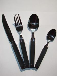 Sztućce 16sztk CZARNE