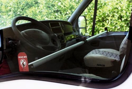 Drążek zabezpieczający do camperów DUO SAFE